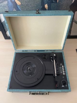 Maleta Tocadiscos Vintage Azul y Negro + vinilo