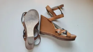 Sandalias Cuña Piel Massimo Dutti Marrón
