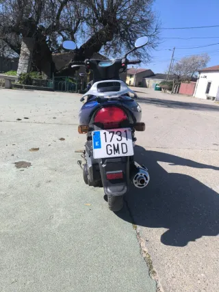 Scooter 125cc Bashan - Funciona con Documentación