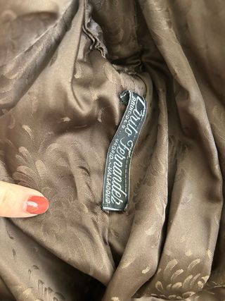 Abrigo de piel marrón