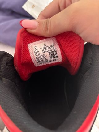 Jordan 1 Mid Black Fire Red White Talla 41