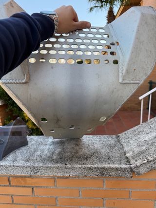 Cubre cárter aluminio Husqvarna Norden 901 expedit