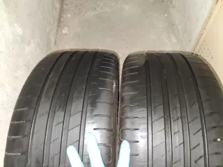 Neumáticos Goodyear 225/40/18 92W