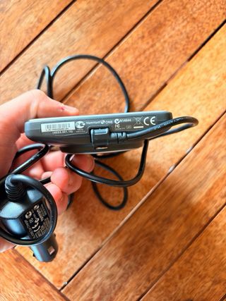 GPS Tomtom con cargador de coche