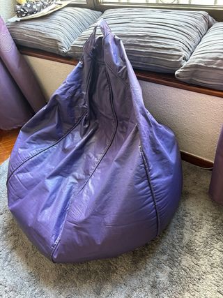 Puff pera XL morado cuero