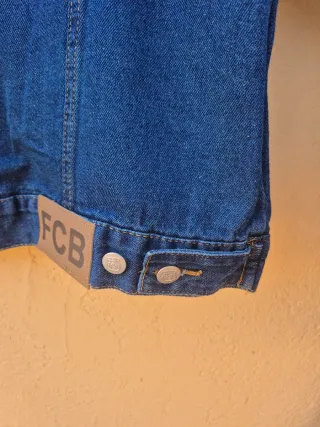 Cazadora tejana FCB azul