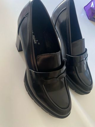 Mocasines de tacón negros