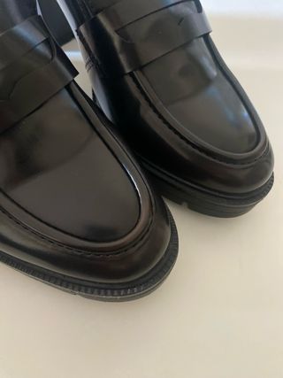 Mocasines de tacón negros