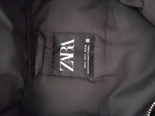 Chaleco acolchado Zara Talla S Negro