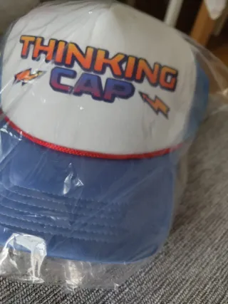 Lote de productos oficiales de Stranger Things.