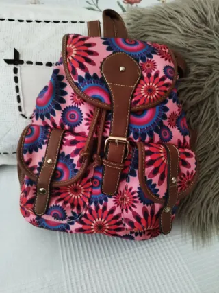 Mochila mujer estampado floral