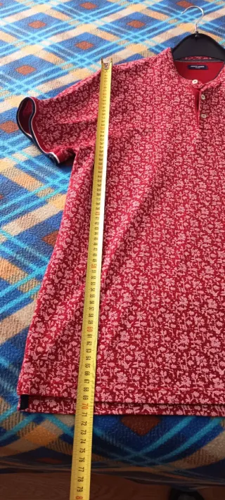 Polo Jack&Jones estampado floral rojo