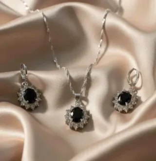 Conjunto Plata 925: Collar y Pendientes