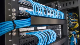 Redes VPN, VOIP, IPCAM, Swicth