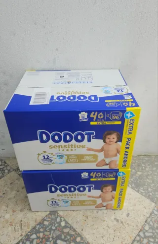 192 Pañales(2x96) Dodot Sensitive t4+