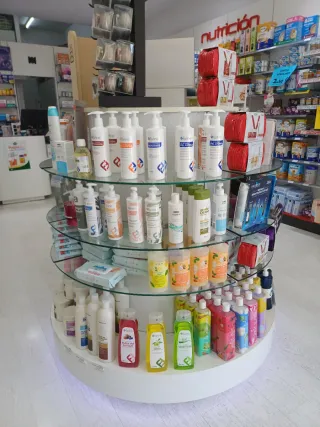 Góndola de farmacia expositora
