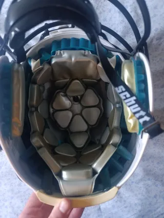 Casco de fútbol americano Schutt Vengeance