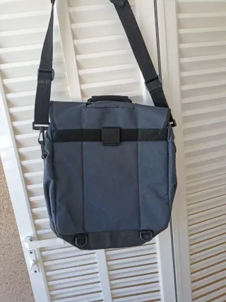 Bolsa Quiksilver Dragon Ball Capsule Corp Única