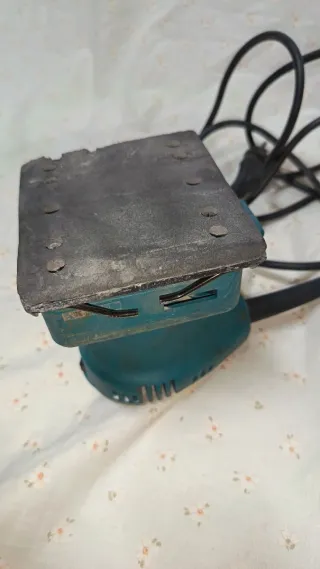 Lote 2 lijadoras, pistola pintar y flexo