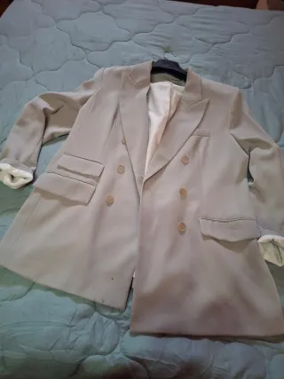 Americana gris H&M apenas usada