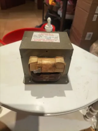 Transformador Microondas GAL-700E-4