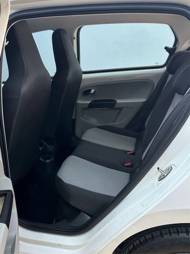 SEAT Mii 2014 (MUY CUIDADO)