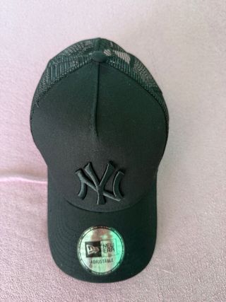 Gorra New Era NY Negra Ajustable