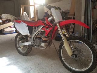 Llantas CRF 21 y 18 del modelo de enduro
