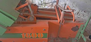 Empacadora paquete pequeño Gallignani 1600.