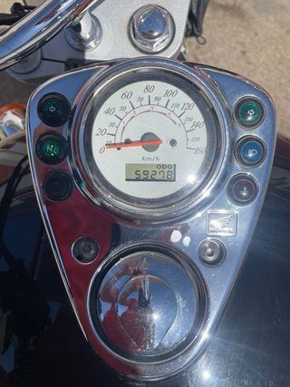 Honda Shadow VT 125C Negra