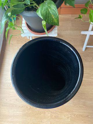 JARRON DECORATIVO CERÁMICA NEGRO/PLATA RELIEVE