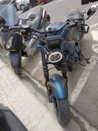 Moto Zontes C125 - como nueva - 964 km