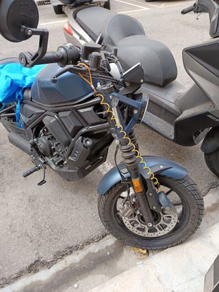 Moto Zontes C125 - como nueva - 964 km