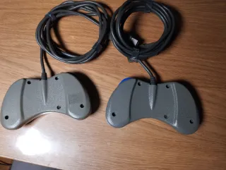 2 Mandos Sega Saturn