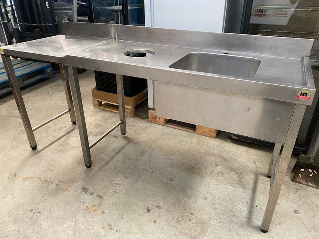 Fregadero industrial con aro de desbroce