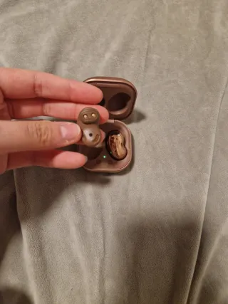 Samsung Galaxy Buds Rose Gold