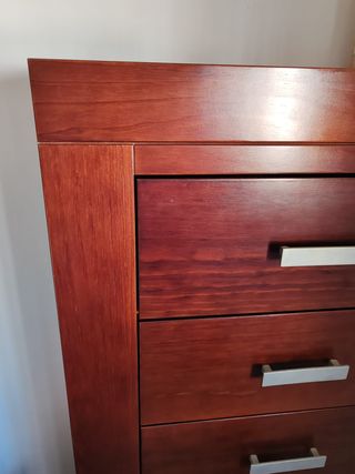 Dormitorio madera maciza: 2 cómodas + 2 mesitas