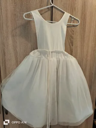 Cancán infantil blanco