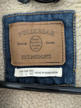 Chaqueta vaquera Pull&Bear con borreguito