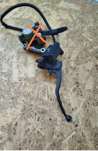 Bomba Freno delantero Yamaha SR250