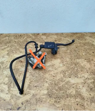 Bomba Freno delantero Yamaha SR250