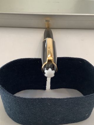 BOLIGRAFO MONTBLANC MEISTERSTUCH. BUEN ESTADO.