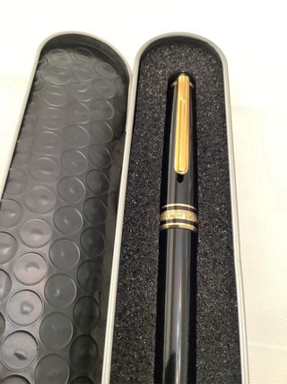 BOLIGRAFO MONTBLANC MEISTERSTUCH. BUEN ESTADO.