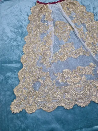 Manteleta Fallera Dorada