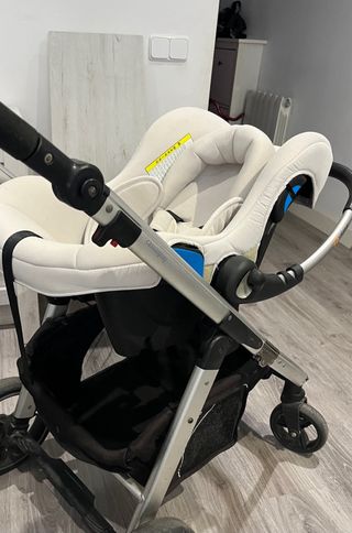 Carrito Casualplay completo + silla coche + Isofix