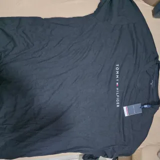 Camiseta Tommy Hilfiger Negra Talla XXL