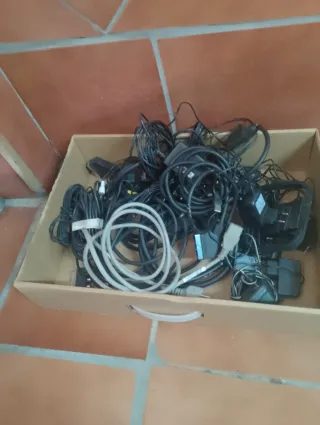 Cargadores y Euroconectores Varios