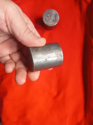 Pareja cuños acero monedas íberas de Valentia