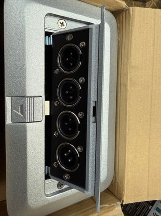 Caja empotrar Procab 4 conectores XLR