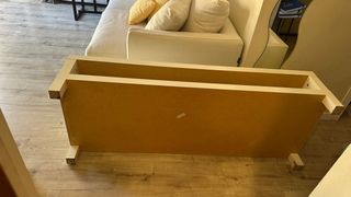Mueble bajo blanco para TV